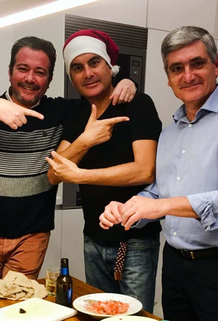 Mis hermanos.